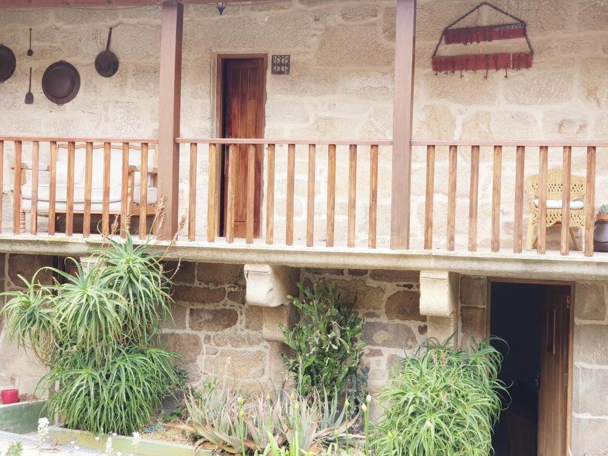 Casa Rural Do Fontan Guest House ปอนเตเบดรา ภายนอก รูปภาพ