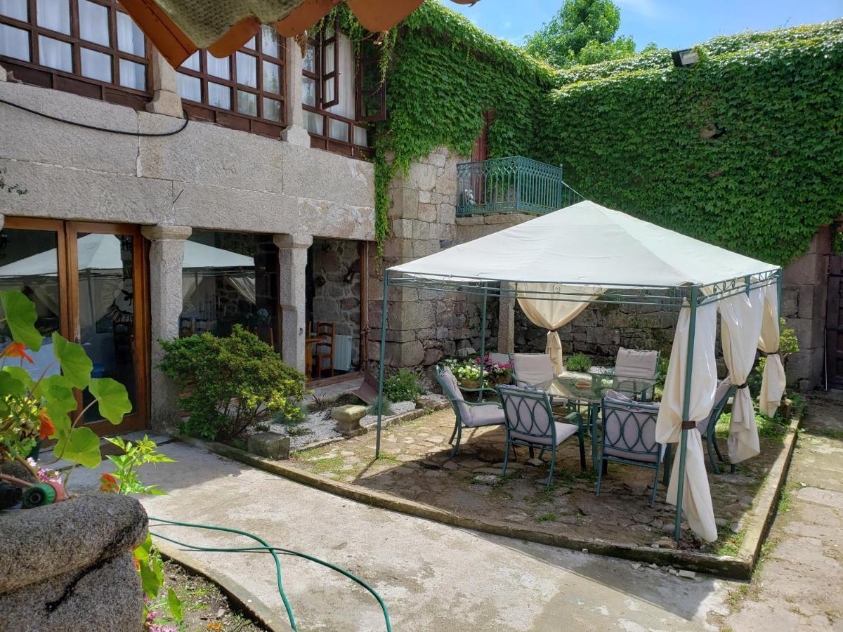 Casa Rural Do Fontan Guest House ปอนเตเบดรา ภายนอก รูปภาพ