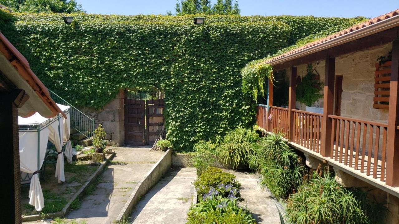 Casa Rural Do Fontan Guest House ปอนเตเบดรา ภายนอก รูปภาพ