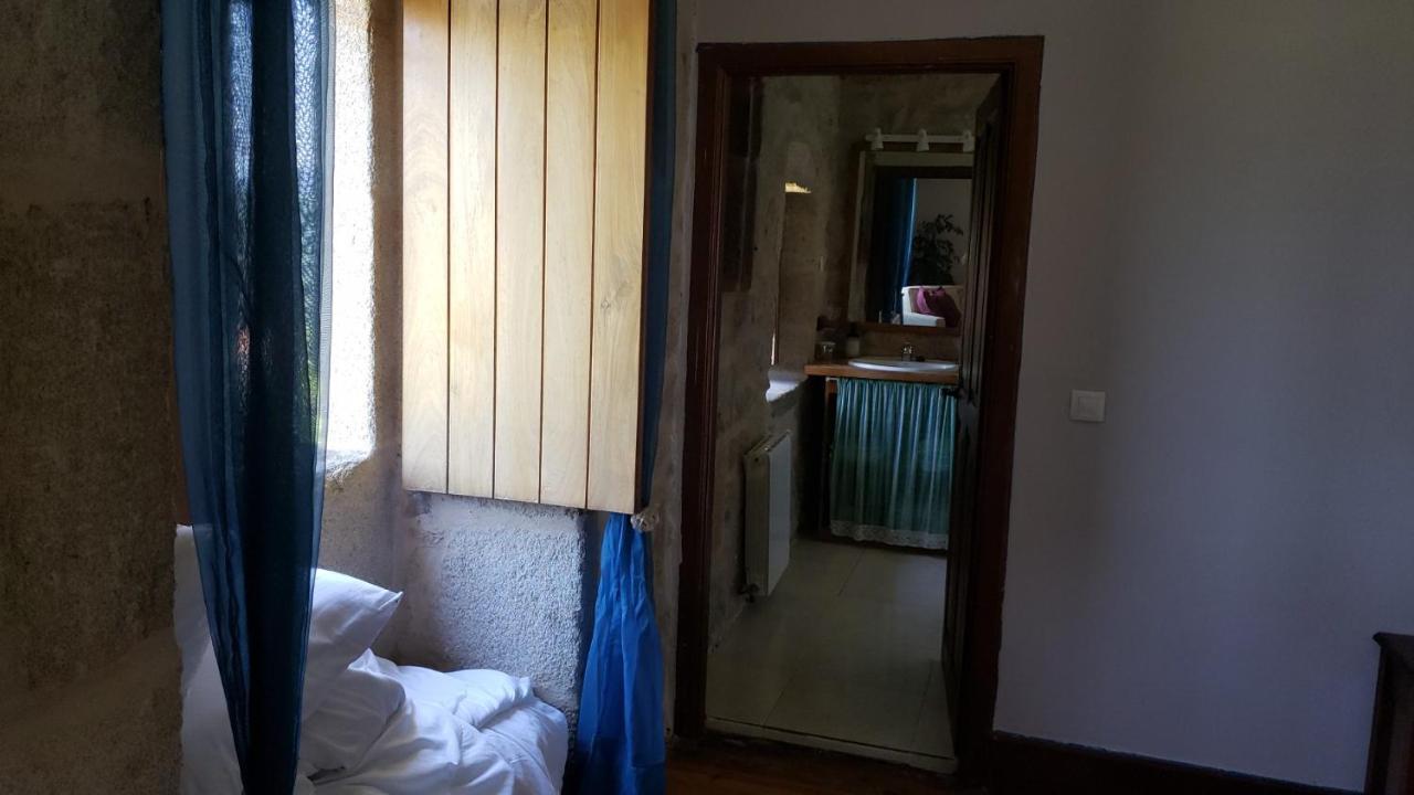 Casa Rural Do Fontan Guest House ปอนเตเบดรา ภายนอก รูปภาพ